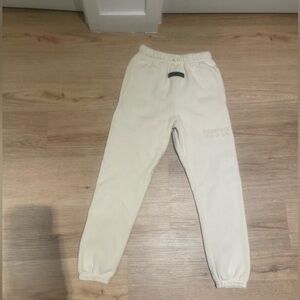 Boys essential sweatpants
